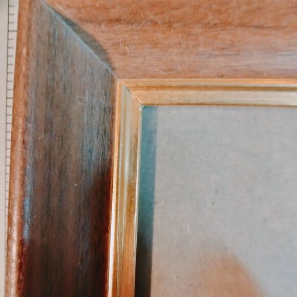 Wooden Photo Frame Gold Accent 9x7 Inches For 5x7 Photos - Picture 4 of 5